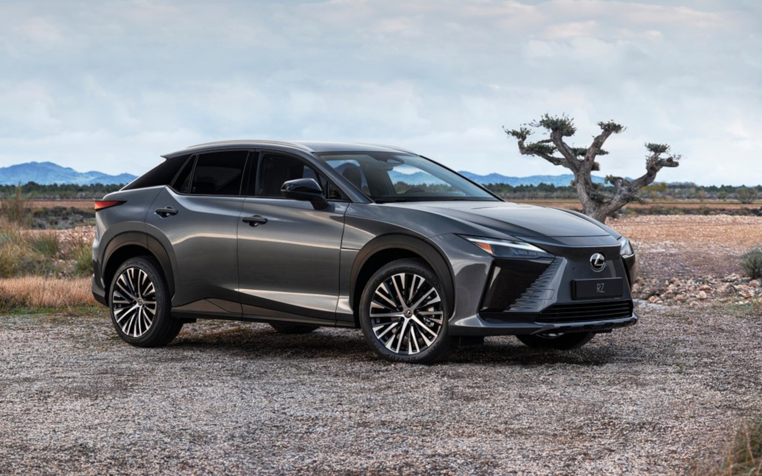 2023 Lexus RZ 450e Premium 4dr SUV AWD w/18" Wheels